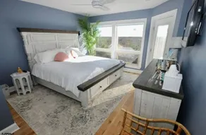 *Serenity Beach Front* - Image 4