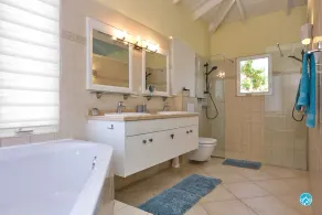 SUNSET VILLA - Stunning VIEW! - private pool - 4 bed - 4 bath- 11 guest home - Image 3