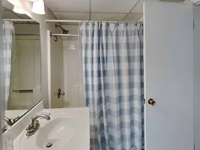 Beautiful 16B Inlet Point Condo - Image 5