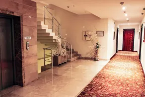 Atropat Palace Hotel - Image 4