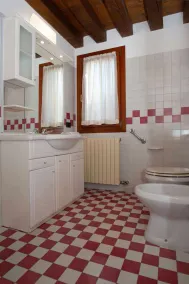 "CA' RAFFAELLO" lovely house near Venice - Image 5