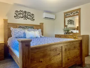 Less than 2 miles from Smoke Hole  Pet Friendly - Image 4