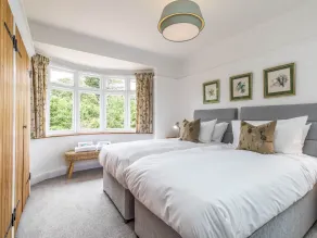 Pretty Three Bedroomed home near the Beach - Pass the Keys - Image 5