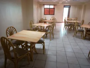Roof Garden Hotel - Image 5
