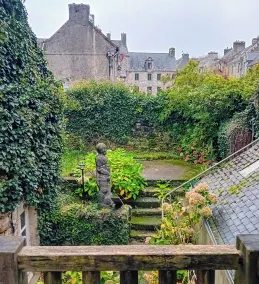LOFT Locronan 1624 rénové en 2021 dans le deuxième plus beau village de France. - Image 5