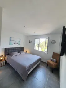 4 bedroom villa in istres - Image 5