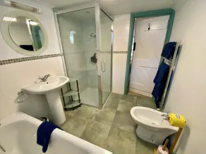 Studio autoportrait de luxe sur la péninsule de Roseland. En-suite, Parking, Wifi - Image 2