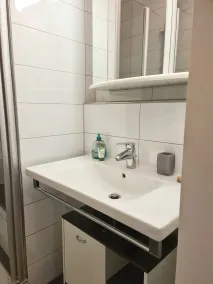 Ruhiges & gemütliches Apartment im Herzen von Hüde 300 m entfernt vom Dümmer See - Image 3
