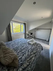 Earls Barton House Sleeps 4 With Patio and Garden - Image 4