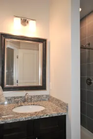 Gorgeous home surrounded by woods near Redmond, family friendly, peaceful! - Image 3
