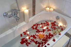 Villa Gaia, beautiful spacious four bedroom villa with private pool - Image 3