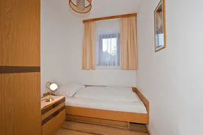 Living unit first floor approx. 70sqm terrace, garden, sunbathing lawn, near ski lift & cross-country ski trail - Image 5