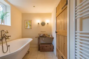 Cart Lodge by Bloom Stays - Image 3