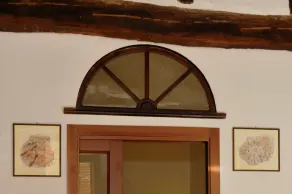 Romantic two-room apartment within the medieval walls ask for special price 3 -4 bed - Image 5