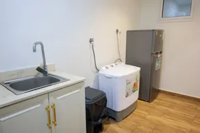 Durrat Al Aziziyah Serviced Apartments - Image 2