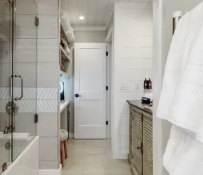 Stunning Luxury Rental steps from Main Street in Highlands NC - Image 2