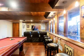 Ski Chalet-Style Home with Hot Tub Spa, Eastman Community - Image 2