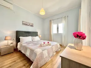 Nissaki Apartments and Vasilis House - Image 3