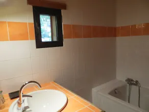 Grand gîte avec PISCINE PRIVATIVE accueillant jusqu'à 12 personnes toute l'année - Image 2
