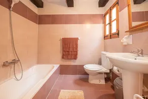3 bedroom house of character close to Mdina - Image 2