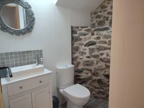 Lovingly renovated bread oven - Image 3