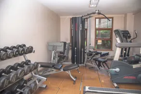 Westlands 1BR with Pool & Gym Walk to Sarit by Nest&Nomad - Image 2