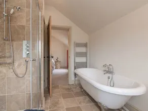 4 bedroom accommodation in Carlton Miniott, near Thirsk - Image 5