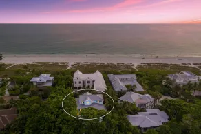 Banyan Beach: Steps to Beach, Pool, Game Room, Putting Green by Anna Maria Life Vacation Rentals - Image 5