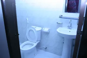 2 bedrooms Apartment 6a - Image 3
