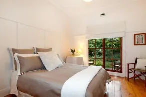 Fleur Baix Flinders Beach House - Image 5