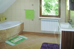 Holiday Home in Kretowiny Near Lake - Image 5