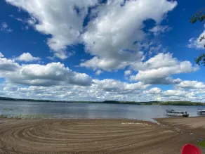 Adirondack Lakeside Lodging, Wrap Around Deck, Panoramic Lakeviews, Beach Access - Image 4
