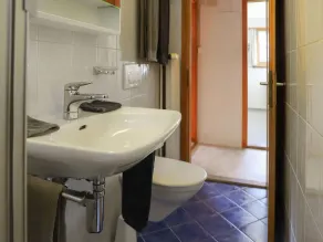 Hyggelig lejlighed for 3 gæster med WIFI, TV, terrasse og panorama udsigt - Image 2