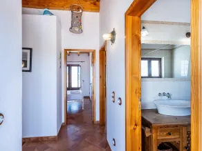 Sagres Chimneys House - Image 3