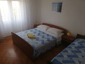1-Zimmer-Ferienwohnung mit Balkon und Meerblick Zavala, Hvar (A-128-e) - Image 3