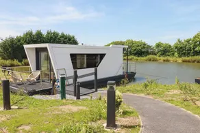 Riverside Exclusive Retreat - Image 3
