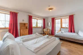 Familienfreundliche Ferienwohnung in Mitten der Berge - Image 4