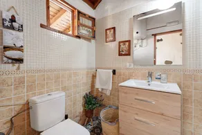 Holiday Home 'El Lagar' with Mountain View, Wi-Fi and Air Conditioning - Image 3