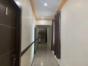 Hotel O Penginapan Laota Syariah Near Rumah Sakit Islam Faisal Makassar - Image 5