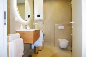 Modern holiday apartment in the peaceful village of Štinjan, near Pula - Image 2