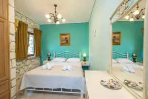 Penelope - Luxury Stone Apartments with stunning view - Image 3