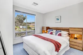 3BR + Loft Sleeps 14 – Hilltop Views, Games Room, Pizza Oven | Wirrina Cove - Image 4