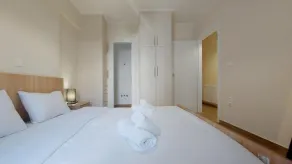 A modern renovated maisonette Nikaia - Image 4
