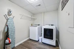 Weekday Pricing Live! Cozy Spot for Extended Stays - Image 2
