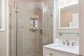 1BR Tiny Home in Thomas, NR Purple Fiddle - Image 2