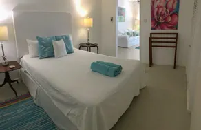 Øverste etage smukt renoveret Condo nær Strande - Image 5