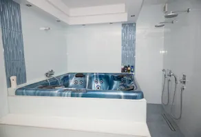 Villa Dalousa Retreat - 5 min to the beach  private pool/jacuzzi spa - Image 3