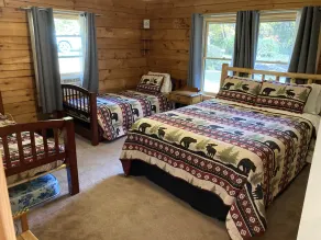 Sfa Lodge Log Cabin 4 Bd - 2 Ba Beliggende I Woods 5 Mins Fra Berkshire East - Image 5