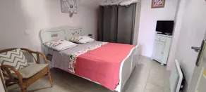 Cottage 'Gîte Des Huttes' with Private Terrace, Private Garden and Wi-Fi - Image 4