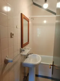 bed & Breakfast - Image 4